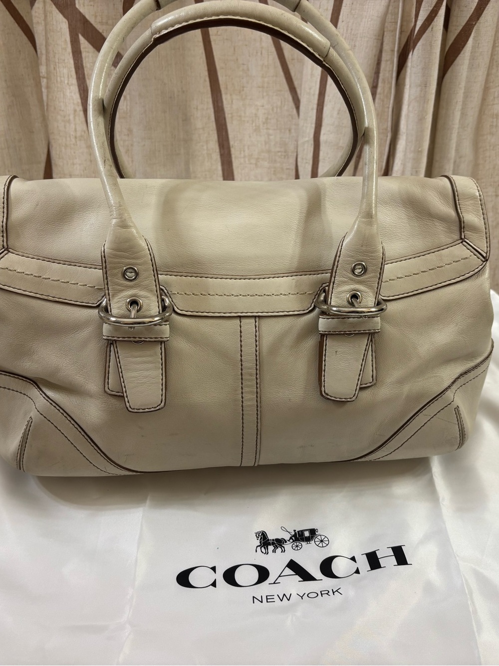 🆕 Coach Leather HandBag,in Box 👜 - Picture 2 of 12